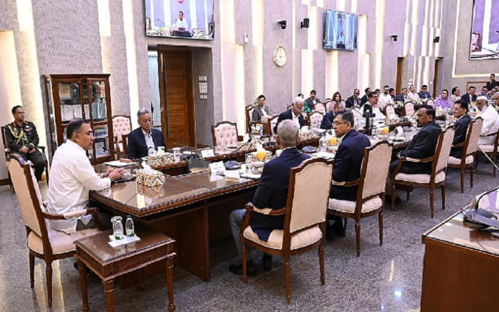 রমযানে নিরবচ্ছিন্ন বিদ্যুৎ সরবরাহের নির্দেশ প্রধানমন্ত্রীর